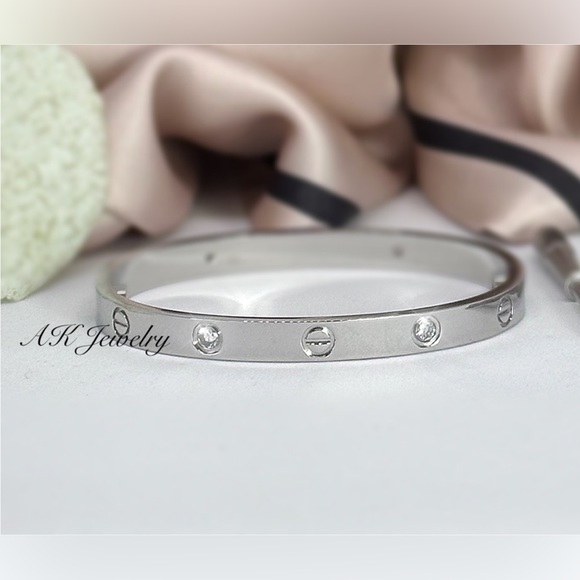 💎LUXURY MEN’S SILVER DIAMOND look Zircon Screw Bangle, Bracelet, Cuff - Picture 4 of 6